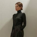 [카미노] WOOL TURTLENECK T-SHIRT BLACK - 주식회사 서울쇼룸 [카미노] WOOL TURTLENECK T-SHIRT BLACK