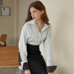 [에프코코로미즈] coco signature shirt MT - 주식회사 서울쇼룸 [에프코코로미즈] coco signature shirt MT