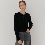 [씨엘로] BUTTON RIBBED SWEATSHIRT BLACK - 주식회사 서울쇼룸 [씨엘로] BUTTON RIBBED SWEATSHIRT BLACK