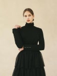 [줄리앤 데이지] Soft Pearl Turtle Neck Knit Top _ Black - 주식회사 서울쇼룸 [줄리앤 데이지] Soft Pearl Turtle Neck Knit Top...