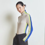 [라이] LIE 사이드 컬러 포인트 폴라티 라이트 그레이 - 주식회사 패션지오 [라이] LIE 사이드 컬러 포인트 폴라티 라이트 그레이