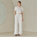 주식회사 누베베 | [누브] Puff Sleeve T-Shirt - White - 주식회사 패션지오 [누브] Puff Sleeve T-Shirt - White