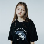 [와이케이][06/30예약배송] 퍼피돌핀 점핑 반팔티 오버핏 블랙 - 주식회사 서울쇼룸 [와이케이][06/30예약배송] 퍼피돌핀 점핑 반팔티 오버핏 블랙