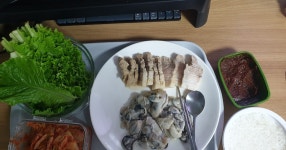 이 맛에 굴보쌈을 먹는거구나 - 세리에매니아