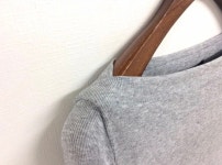 글램핏 기본 슬림 보트넥 5부 티셔츠