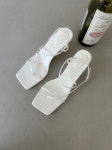 유이르무이 아뜰리에 쪼리 미들힐 스트랩 샌들 5cm