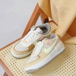 나이키(Nike) | 포스 쉐도우 코듀로이 베이지 레몬 스니커즈 | 트렌비