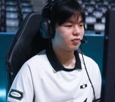 스포츠산업의 지식 허브 시리 ‘레전드 그룹의 격’ 디플러스 기아, 정규 시즌 최종전 완승 - 스포츠 미디어 시리 [SPORT MEDIA SIRI]