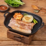 [청아한돈] 무항생제 두툼 칼집 삼겹살 (100g) - 이마트몰, 원하는 상품을 원하는 시간에 쓱, 이마트몰 [청아한돈] 무항생제 두툼 칼집 삼겹살... 
