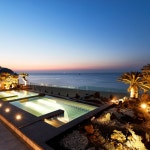 [2박 조식 PKG] 신관 디럭스 오션 테라스(킹/트윈) + 2인 조식(1회) + 10만 리조트머니 + 바이레도 어메니티 1SET + 씨메르 + 오션스파 풀 + 키즈빌... 