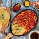 [이웃집소녀떡볶이] 쌈싸먹는 떡볶이 세트 (3팩+만두1kg), 이마트몰, 당신과 가장 가까운 이마트 [이웃집소녀떡볶이]  쌈싸먹는 떡볶이 세트... 