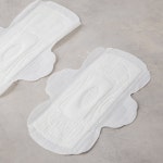 화이트 시크릿 울날 중24매X2입+대30매 - 이마트몰