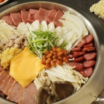 프리미엄 부대찌개 (2인분) - 이마트몰, 원하는 상품을 원하는 시간에 쓱, 이마트몰 프리미엄 부대찌개 (2인분) - 이마트몰