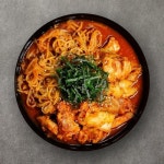 [33떡볶이] 춘천 국물 닭갈비 3인분 x 1팩 (팩당/950g) - 이마트몰