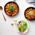 (강원S) 순우리 춘천 맛집 양념 닭갈비 한가족 밀키트 선물 세트 - SSG.COM