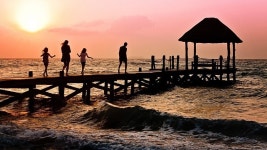 SBS Language | How to make your holidays more memorable? How to make your holidays more memorable?