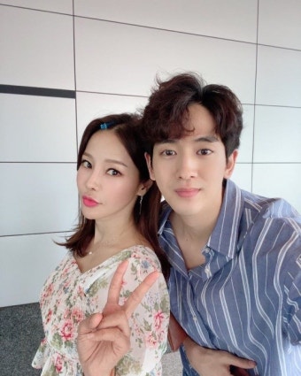 류필립, ‘미나’에 애정 뚝뚝 “예쁜 울 아내, 데이트 못해서 아쉬워” | 스포츠조선 류필립, ‘미나’에 애정 뚝뚝 “예쁜 울 아내, 데이트...