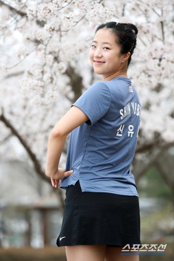 봄날의 신유빈