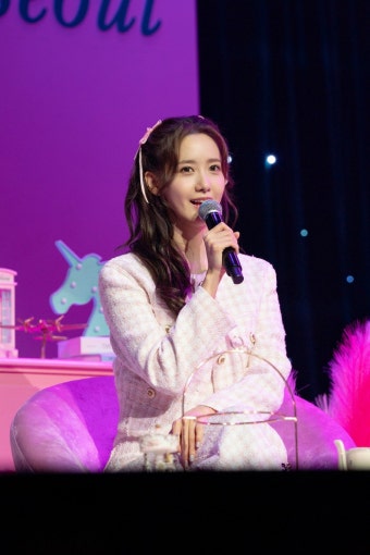 임윤아, 팬들과 함께 연 2024년..亞팬미팅 서울 공연 대성황 | 스포츠조선 임윤아, 팬들과 함께 연 2024년..亞팬미팅 서울 공연 대성황