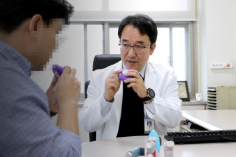 알레르기 주범은 '집먼지진드기'…고양이 털이 개털보다 더 유발 | 스포츠조선 알레르기 주범은 '집먼지진드기'…고양이 털이 개털보다 더 유발
