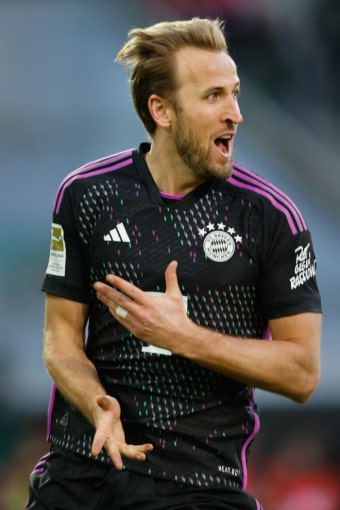 바이에른 뮌헨, UCL 데뷔전에서 디나모 자그레브에 9-2 대승! 해리 케인 포트트릭 기록, 김민재 주목받아