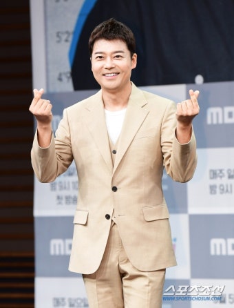 [SC현장]'나혼산-전참시' 이어 '송스틸러'까지…전현무, MBC 금토일… | 스포츠조선 [SC현장]'나혼산-전참시' 이어 '송스틸러'까지…전현무...