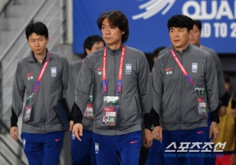 [포토] 홍명보 감독 '무거운 마음' | 스포츠조선 [포토] 홍명보 감독 '무거운 마음'