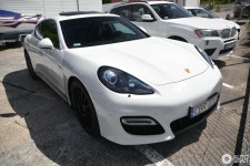 Porsche 970 Panamera GTS MkI - 20 June 2016 - Autogespot Porsche 970 Panamera GTS MkI