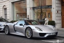 Porsche 918 Spyder Weissach Package - 12 April 2017 - Autogespot Porsche 918 Spyder Weissach Package