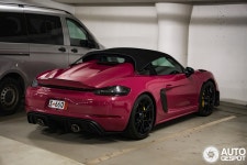 Porsche 718 Spyder RS Weissach Package - 12 February 2025 - Autogespot Porsche 718 Spyder RS Weissach Package