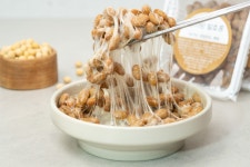 [싸리재] 콩사랑 발효콩 [ 바로먹는 생청국장 백태 60g 15팩 ] 국산콩... [싸리재] 콩사랑 발효콩 [ 바로먹는 생청국장 백태 60g 15팩 ] 국산콩... 