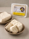 [싸리재] (국산콩과 천연간수) 황토콩두부 500g - 인공화학첨가물 0% 우리 농산물로 만듭니다 | 싸리재 - 예스24