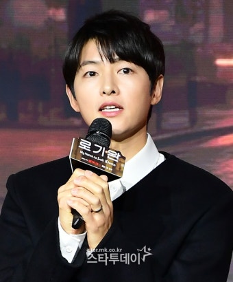 #로기완 송중기 #김희진 감독 :: 네이버 TV연예 #로기완 송중기 #김희진 감독