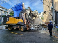 안암동 6층 건물철거 / 성태경 - 숨고, 숨은고수 안암동 6층 건물철거