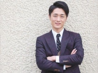 真田ナオキ 酒とトウガラシで喉つぶして手に入れたハスキーボイス健在 2枚目シングル『本気で惚れた』リリース：中日スポーツ... 