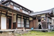 おいしい魚を求めた果てに　漁業専攻の福井県立大学院生、若狭町で「WAKASA蔵の宿」を経営：中日新聞Web
