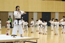 基本をこつこつが空手上達の近道　東京五輪銀の清水さん、犬山で児童を指導：中日新聞Web