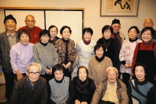 「88歳」絆変わらず同窓会　一宮の小学校を卒業した19人が参加：中日新聞Web