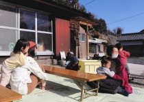 里山保育、地域とつながる　「森のようちえん」、美濃加茂に園舎開設：中日新聞Web