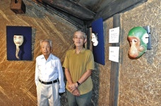 土壁に作品、映えます　伊賀の古民家カフェ2階にギャラリー、オープン：中日新聞Web