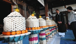 東本願寺に奉納の餅、一宮の善徳寺で完成　真宗大谷派門徒ら協力：中日新聞Web