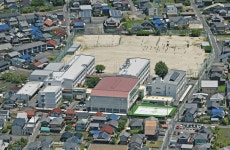 岐阜県内一のマンモス中学校、教室が足りない！　少子化に逆行…その理由は？：中日新聞Web
