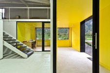 panorama arquitectos: glacial water bottling plant
