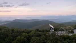 Emiliano Domínguez and Santiago Martínez design cantilevered viewpoint Suspended weights counterbalance cantilevered viewpoint... 
