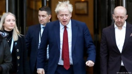 Johnson offers Brexit compromise – DW – 10/02/2019