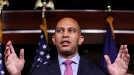 U.S. House Democrat says agreement coming on semiconductor bill | Euronews U.S. House Democrat says agreement coming on... 