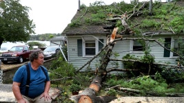 Power outages across Northeast after near-hurricane-force winds rake region | Fox News Power outages across Northeast after near... 