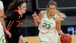 Beavers knock out No. 19 Ducks 71-64 in the Pac-12 tourney | Fox News Beavers knock out No. 19 Ducks 71-64 in the Pac-12 tourney