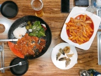 이제 혼자 두지 마세요~ 반려동물과 함께하는 맛집&카페