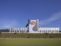 하림 ‘더리얼’ 펫푸드 영역 넓힌다…고양이 사료 시장 진출